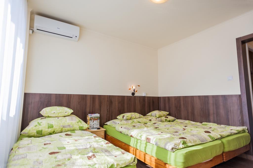 Milan Apartmanok Siófok Extérieur photo